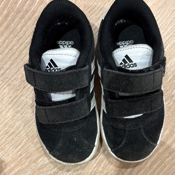 adidas Kids Black and White Velcro Sneakers - Picture 4 of 5